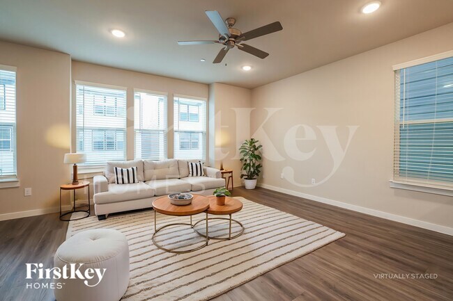 Building Photo - 18519 Centro Row