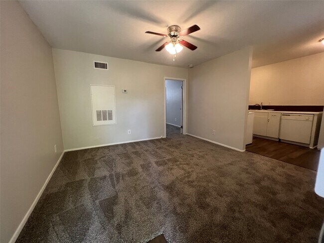 Foto del edificio - 5415 Scott St
