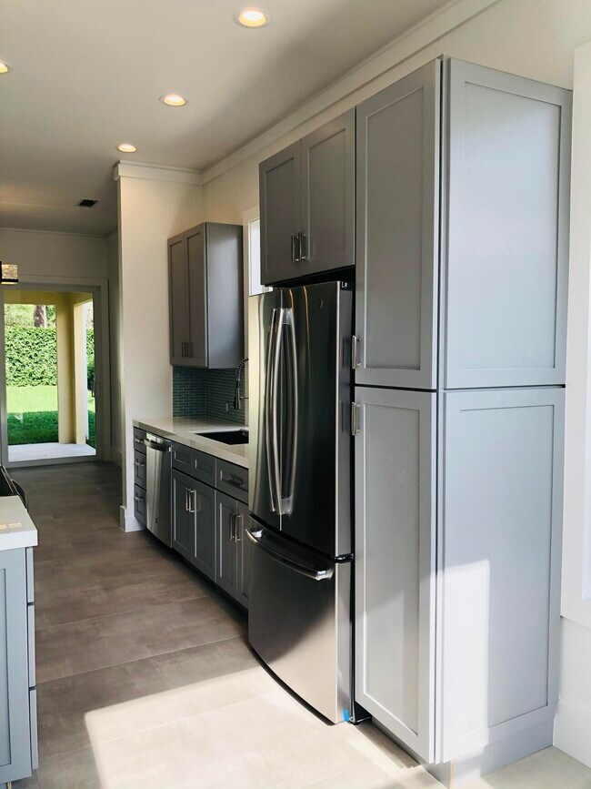 Foto del edificio - 8605 Wakefield Dr