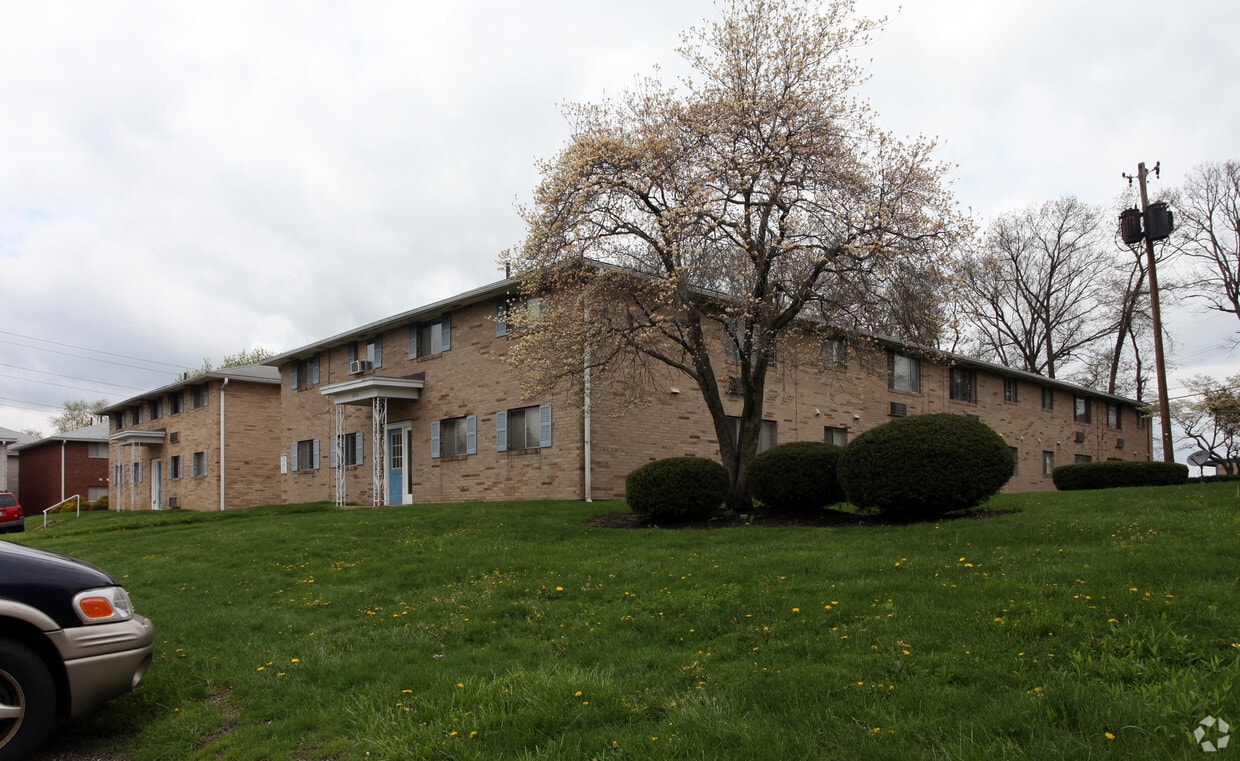 Building Photo - Lord Manor