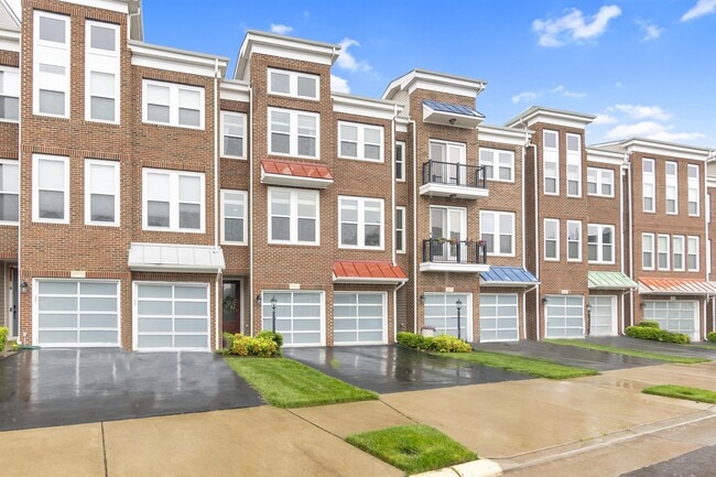 Building Photo - 23516 Adagio Terrace