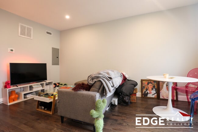 Foto del edificio - 10 Cottage St