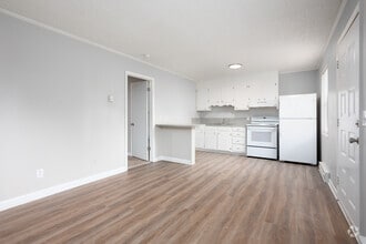 Interior Photo - Cedar Green