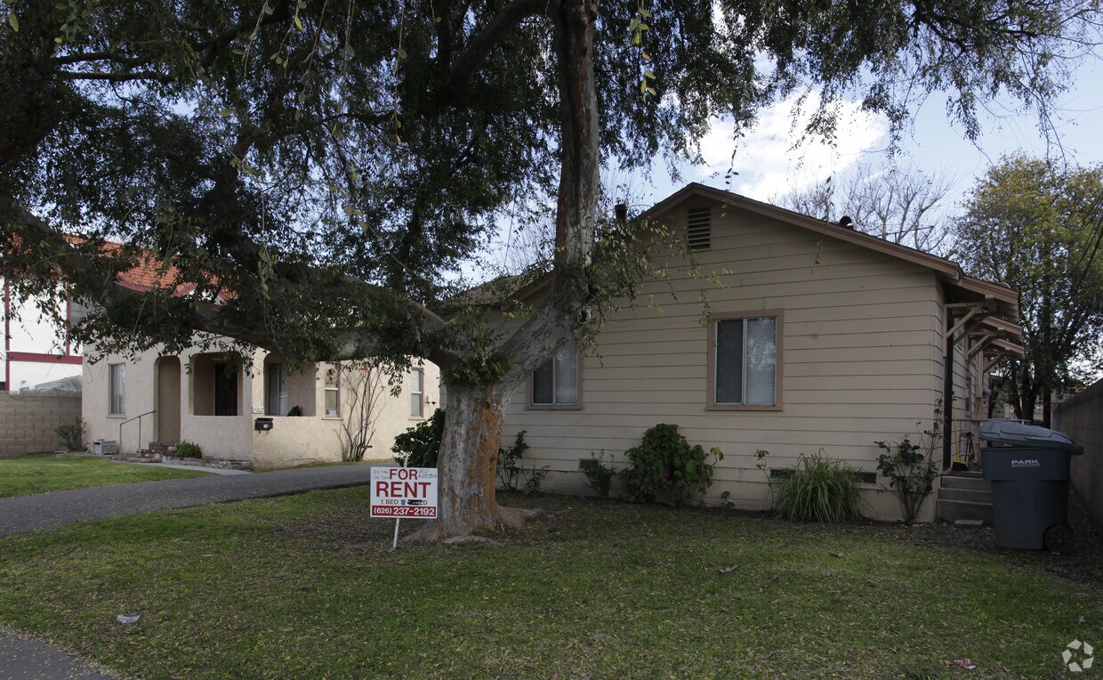 Foto del edificio - 5762-5776 Western Ave
