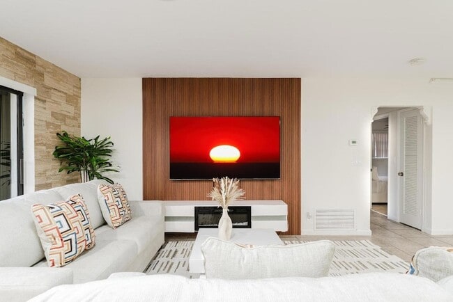 Photo - 1016 NE 26th Ave House