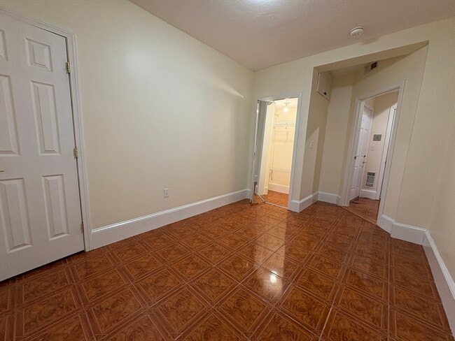 *Pictures are representative samples of the advertised unit. In some cases, the actual units you tou - 82 Babcock St