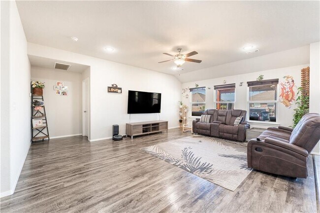 Foto del edificio - 6704 SW Pilgrim Rd