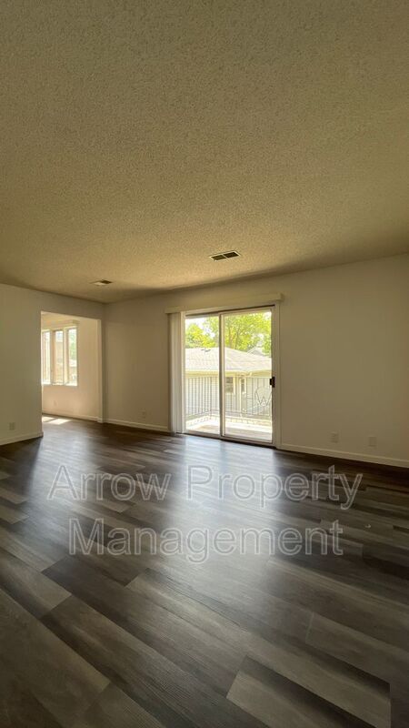 Foto del edificio - 424 N 4th St