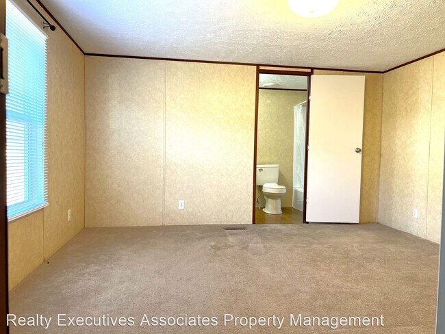Foto del edificio - 3 br, 2 bath House - 3334 Clear Springs Way