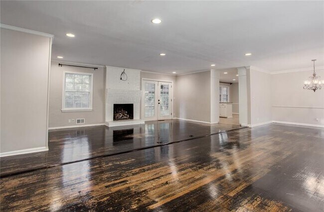 Building Photo - 4884 Mill Brook Dr