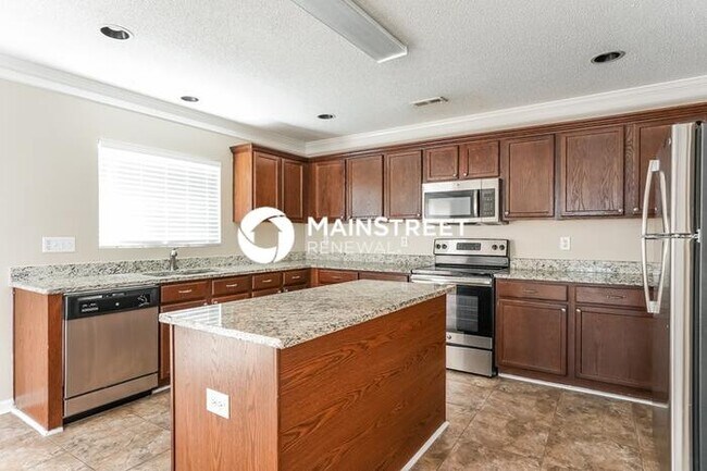 Building Photo - 3 Bedroom Pet-Friendly Home in Durham, NC with Main Street Renewal