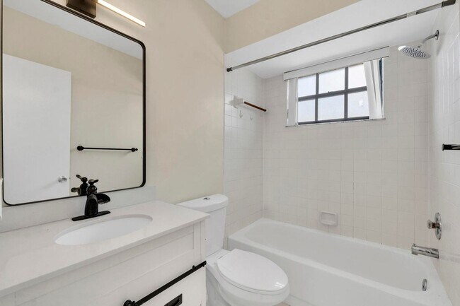 Foto del edificio - 10723 NW 10th St