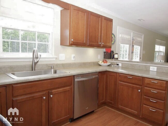 Foto del edificio - 1506 Cairo Way