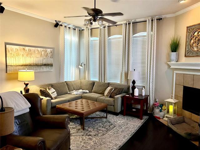 Foto del edificio - 5009 Lake Crest Dr