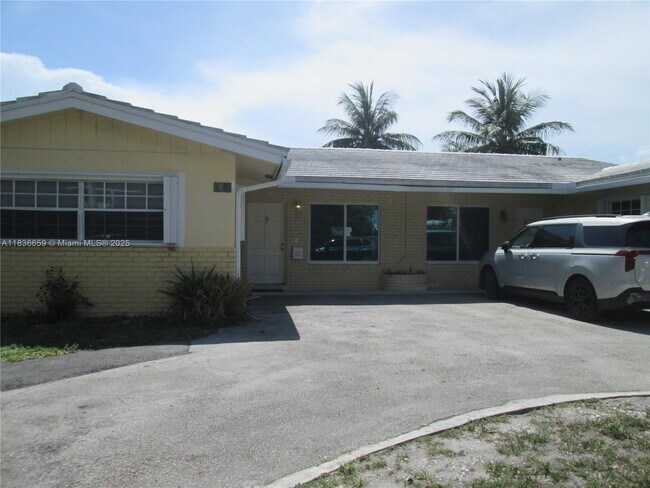 Foto del edificio - 4831 Bayview Dr