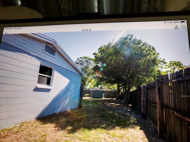 Sideyard - 8769 70th St N