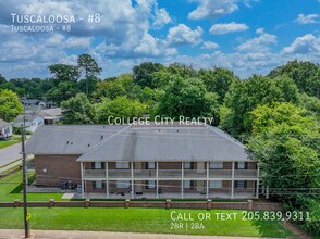 Building Photo - 1813 Hackberry Ln