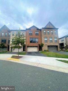 Foto del edificio - 12307 W Oaks Dr