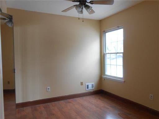 Building Photo - 11 Karnell Ct