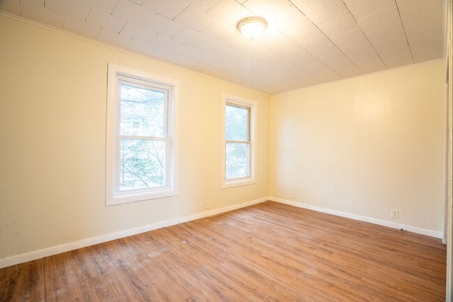 Photo - 211 North St Apartment