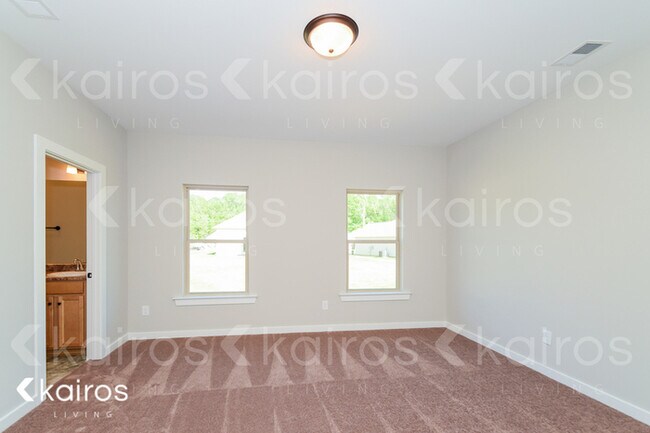 Foto del edificio - 46 HAWK LN