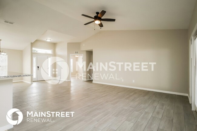 Building Photo - 301 Majestic Gardens Dr