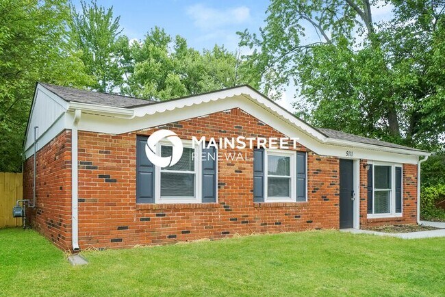 Building Photo - 3 Bedroom Pet-Friendly Home in LOUISVILLE, KY with Main Street Renewal
