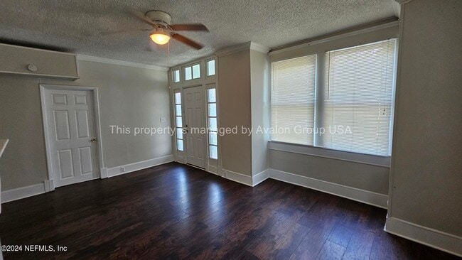 Building Photo - 4532 Astral St