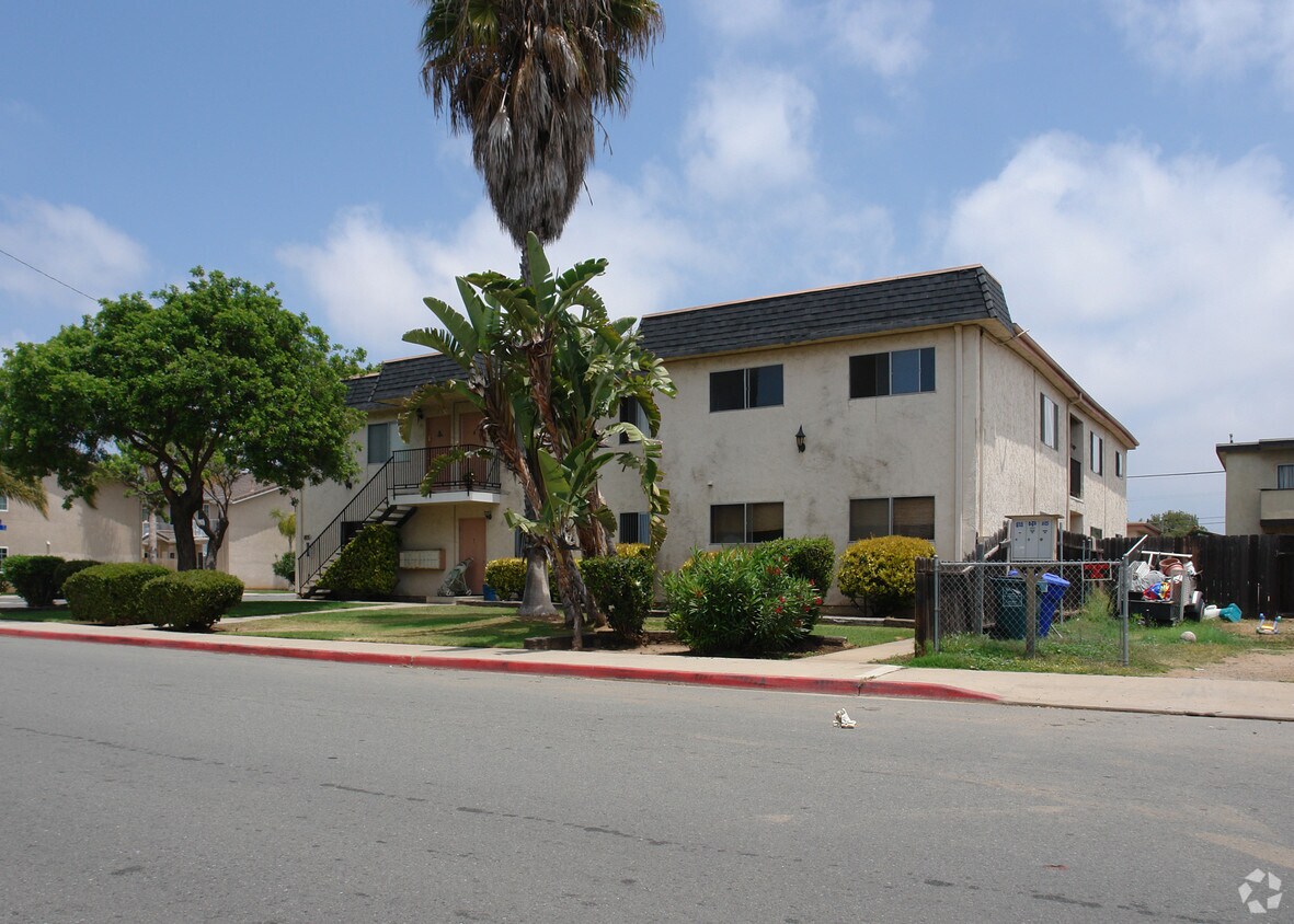 Building Photo - 805 10TH St
