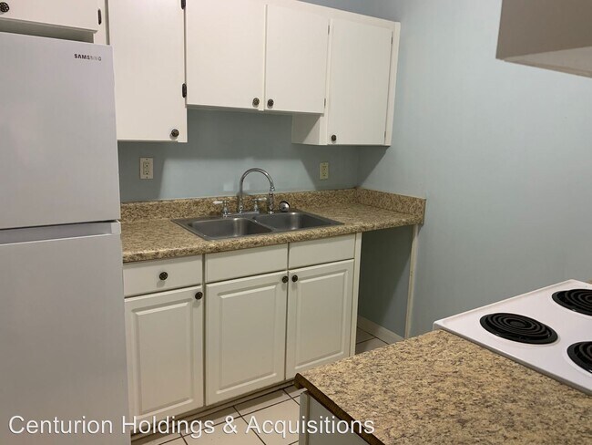 Foto del edificio - 2 br, 1 bath Apartment - 1005 SW 60TH TER