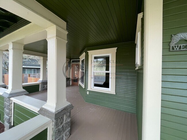 Building Photo - Charming House- Ready to Rent- Philomath