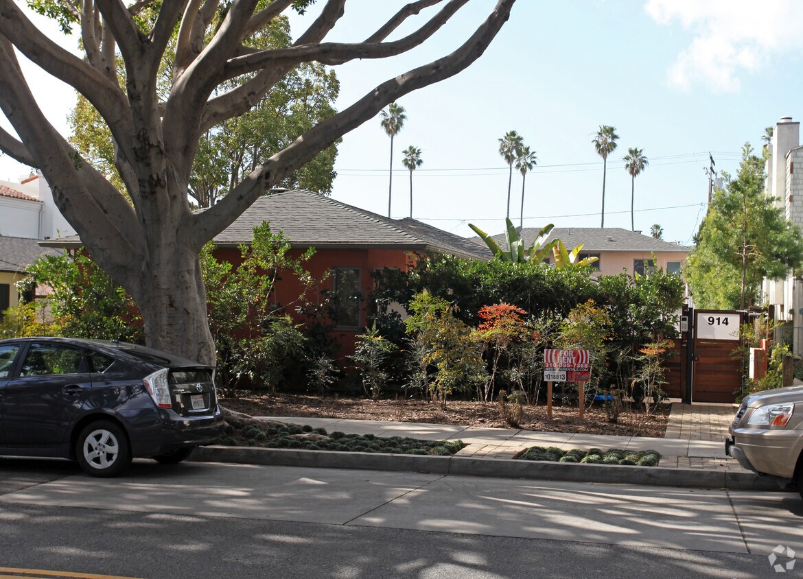Foto principal - 914 20Th St