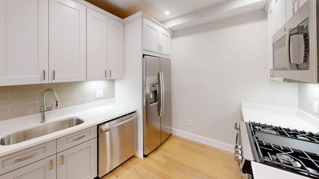 Photo - 230 Tremont St Apartment