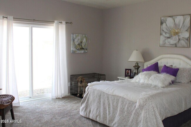 Foto del edificio - 232 S Clubhouse Ln