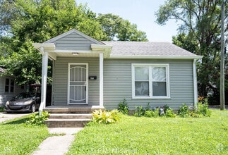 Building Photo - 4615 Caroline Ave