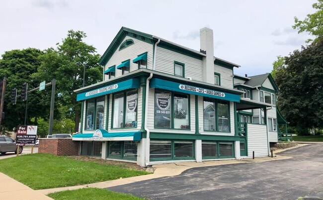 Building Photo - 504 E Main St