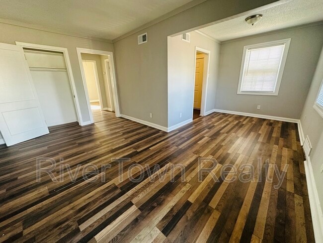 Photo - 3235 Southern Ave House