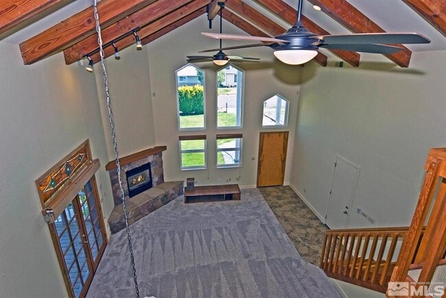 Building Photo - 1588 Mono Ave