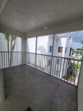 Building Photo - 5612 Rock Island Rd