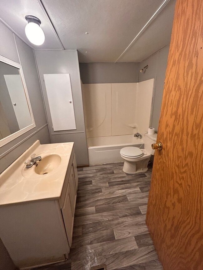 Foto del edificio - Rent To Own- 1 bed 1 Bath Mobile Home
