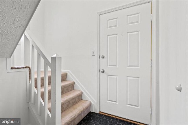 Building Photo - 2222 Hunters Run Dr
