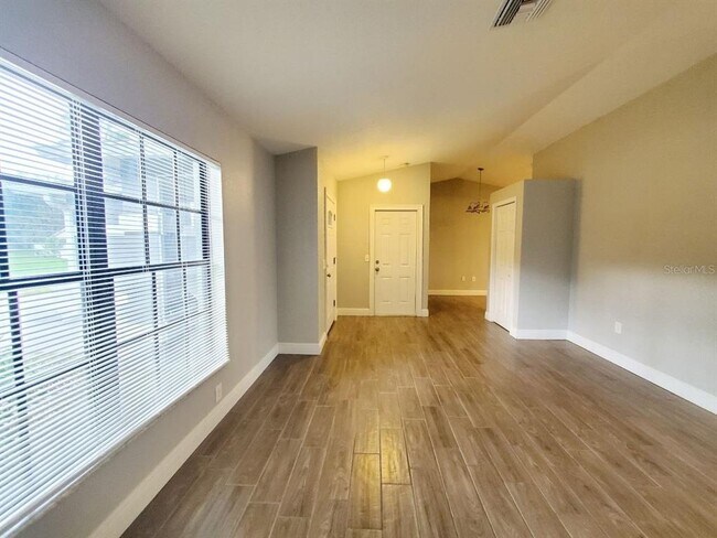 Foto del edificio - 7432 Canvasback Dr