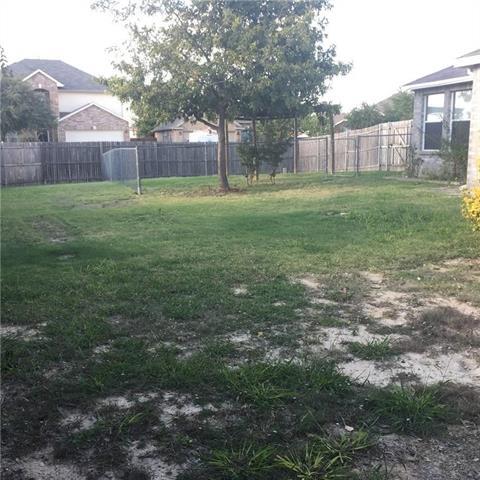 Foto del edificio - 9205 Lenox Dr