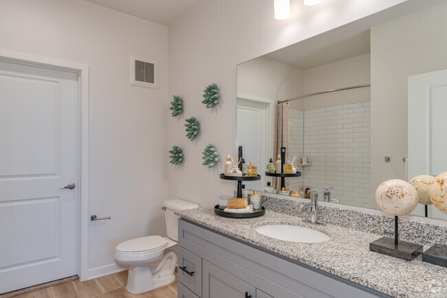 2BR, 2BA - 1,095SF - Primary Bathroom - Prose Ascend