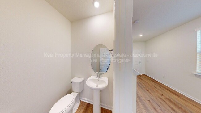 Foto del edificio - 7675 Merchants Way