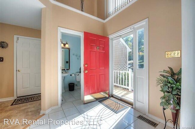 Building Photo - 4 br, 2.5 bath House - 14906 Orchard Grove...