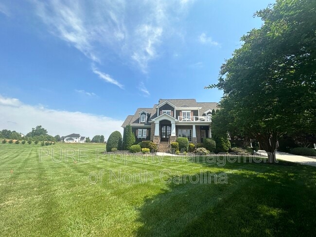 Building Photo - 1124 Teeter Farms Dr