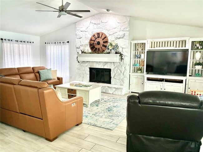 Foto del edificio - 1219 Cornish Ct