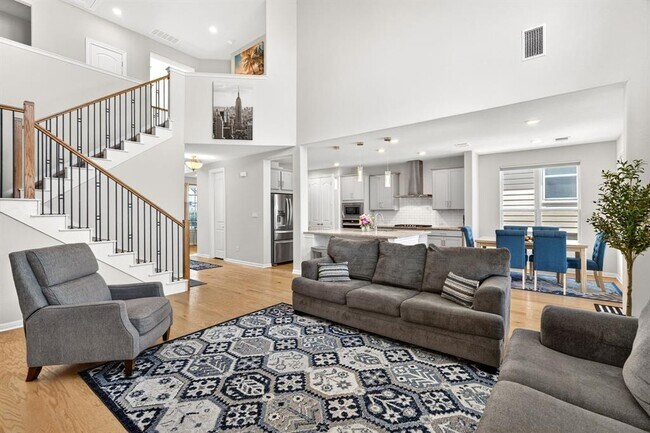 Building Photo - 7632 Alouette Dr