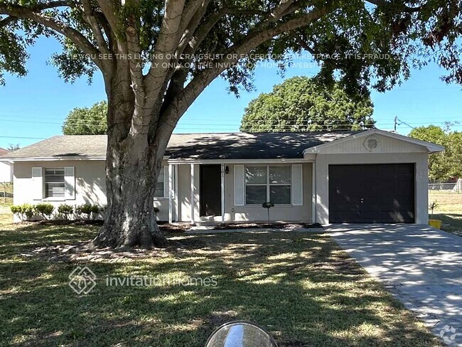 Building Photo - 6101 Waterman Ln